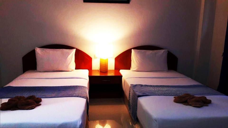 Had Lamae Resort Ban Pak Nam Lamae Bagian luar foto