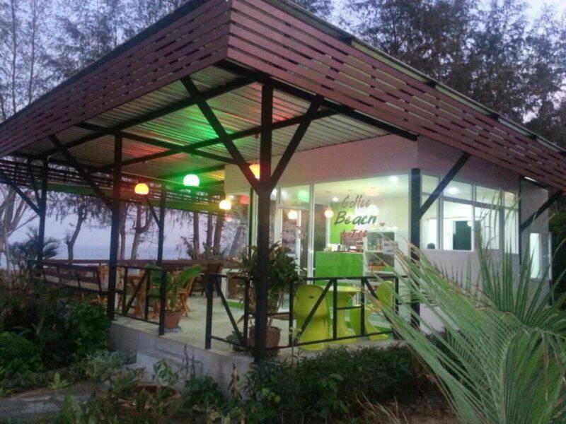 Had Lamae Resort Ban Pak Nam Lamae Bagian luar foto
