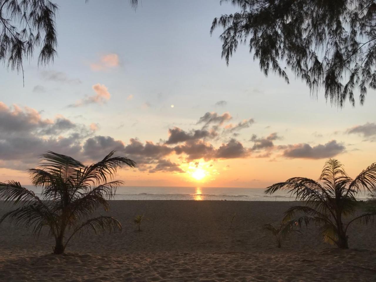 Had Lamae Resort Ban Pak Nam Lamae Bagian luar foto