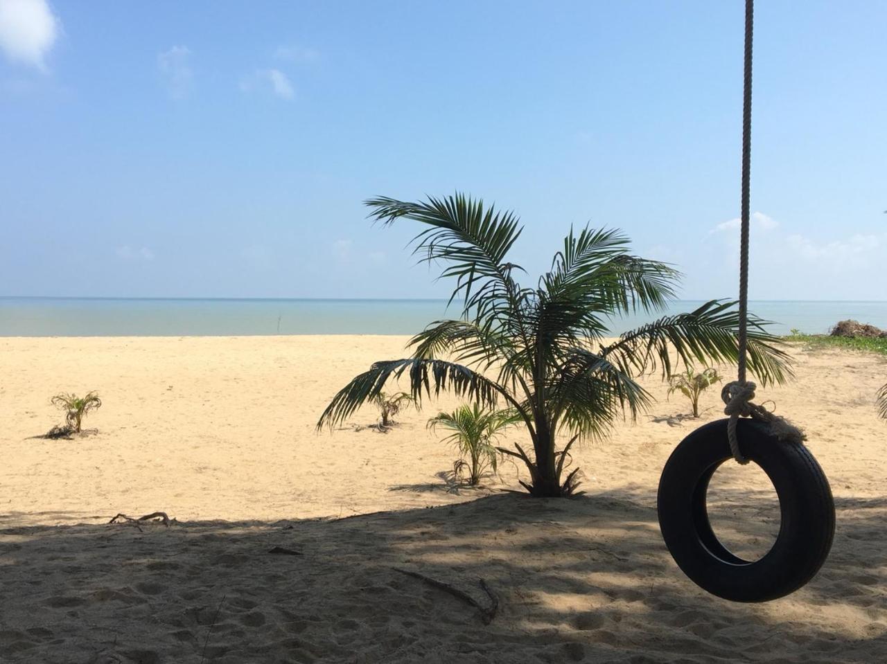 Had Lamae Resort Ban Pak Nam Lamae Bagian luar foto